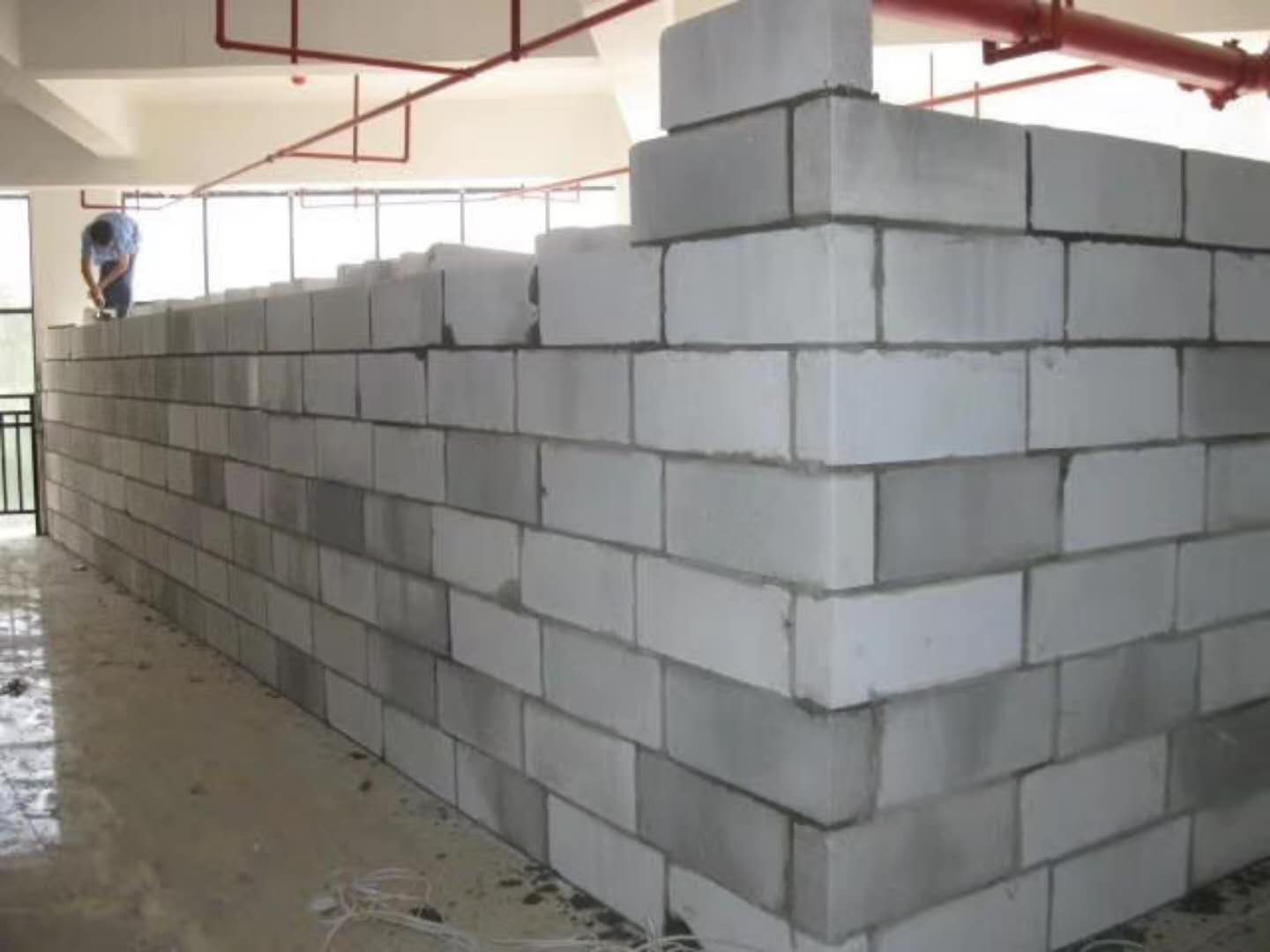 文峰蒸压加气混凝土砌块承重墙静力和抗震性能的研究